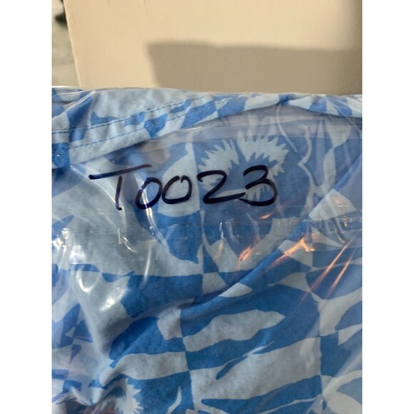 Free Assembly XL Blue Tropical Floral Hawaiian Short Sleeve Button-up Shirt - Picture 13 of 13